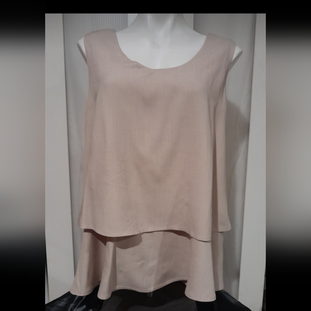 New- Fashion Says 'Me Too' - Tan Sleeveless Layered Blouse, Size X-large